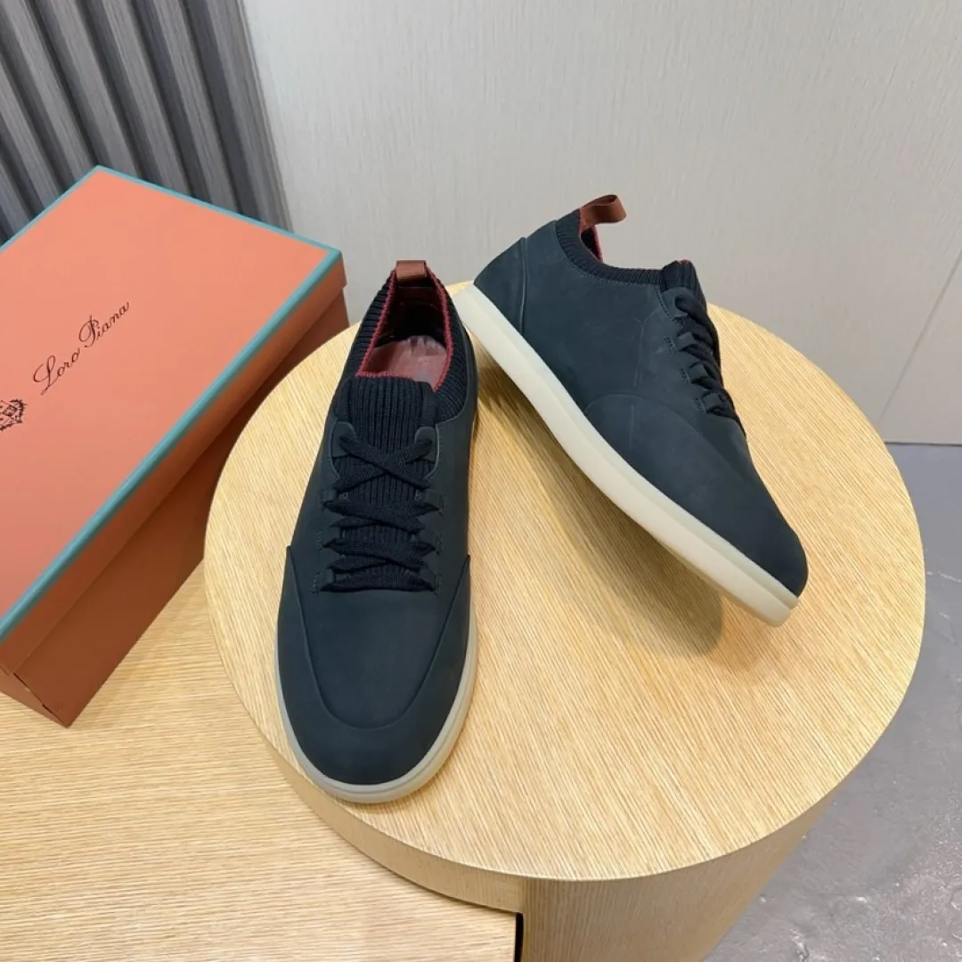 Men's men's shoes 💰P500💰[loro piana] The new moccasin shoes are popular all over the world, and the official website is selling like hotcakes. The upper is made of original first-layer cowhide and matched with original rubber soles. It is a classic. The complex craftsmanship and meticulous structure make the shoes light and soft, allowing you to walk comfortably and freely. Perfect for summer wear. Yardage: 38-45. (45 is custom-made and cannot be returned or exchanged)